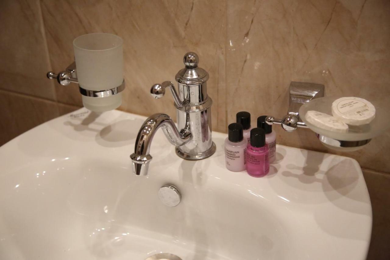 B&B Rooms Tbiliszi Kültér fotó